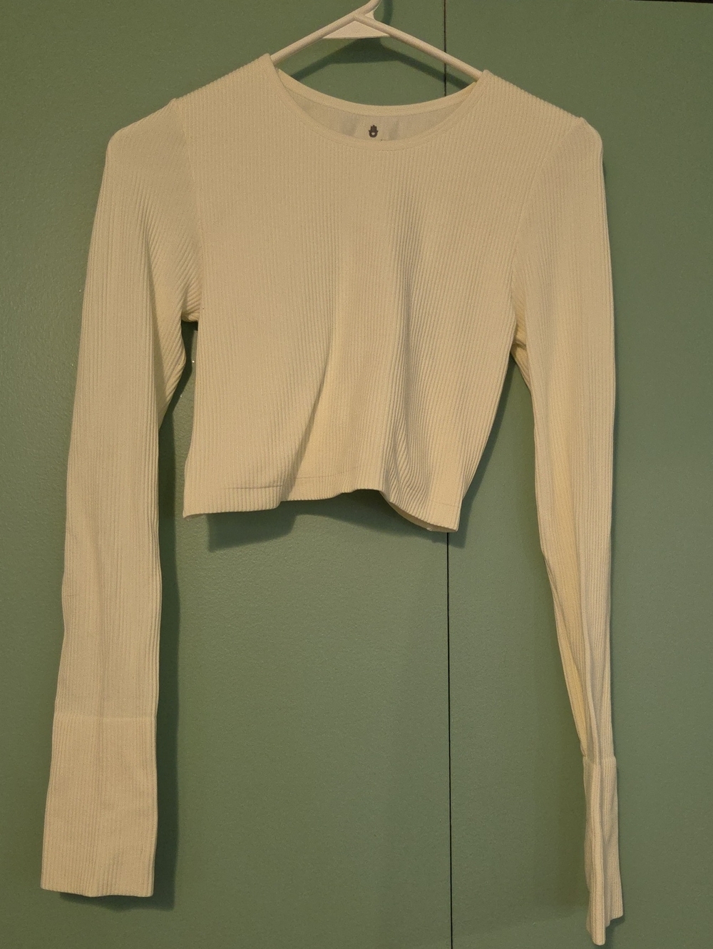 Spiritual Gangster Cream Ribbed Long-Sleeve Crop Top Size Medium